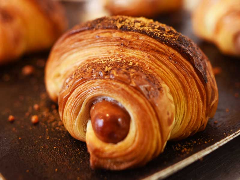 シャウエッセン BOULANGER PATISSIER y'KUNIEDA
(ワイクニエダ)は岐阜県大垣市にある
自家製天然酵母パンとケーキのお店です。