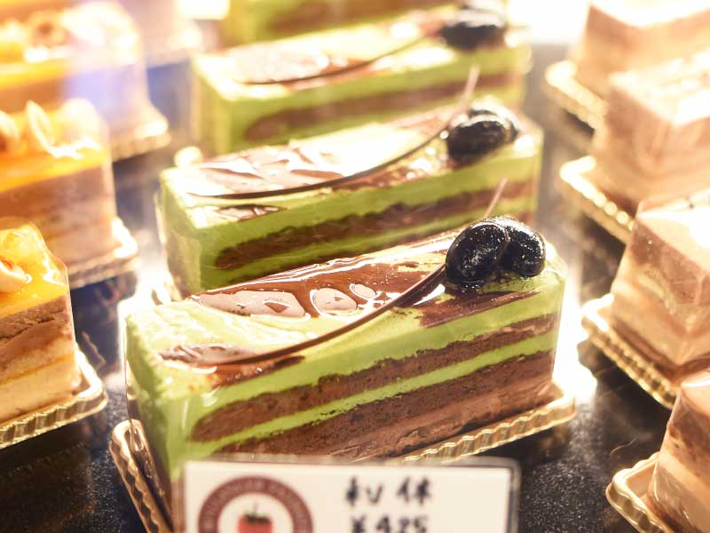 利休 BOULANGER PATISSIER y'KUNIEDA
(ワイクニエダ)は岐阜県大垣市にある
自家製天然酵母パンとケーキのお店です。